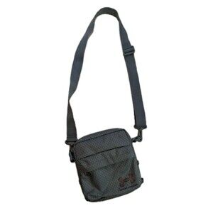 Under Armour Loudon Ripstop Crossbody Bag Pale Green Grey Small Shoulder Purse